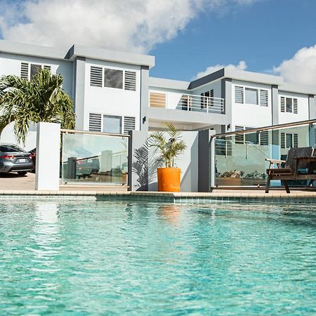 Lyra Vacation Rentals Willemstad Bagian luar foto