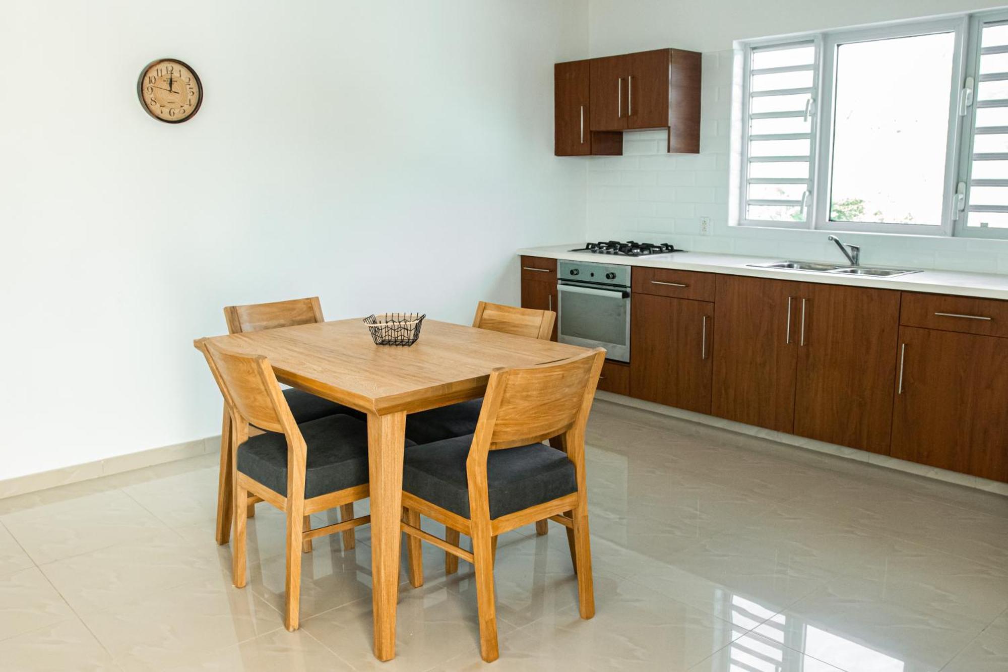 Lyra Vacation Rentals Willemstad Bagian luar foto