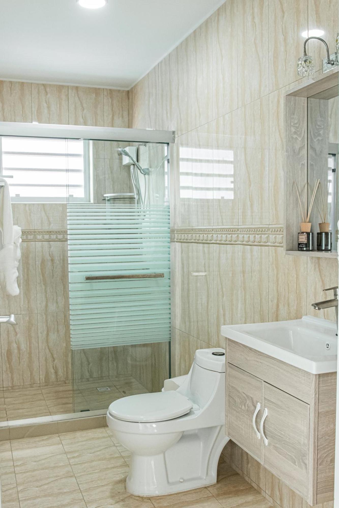 Lyra Vacation Rentals Willemstad Bagian luar foto